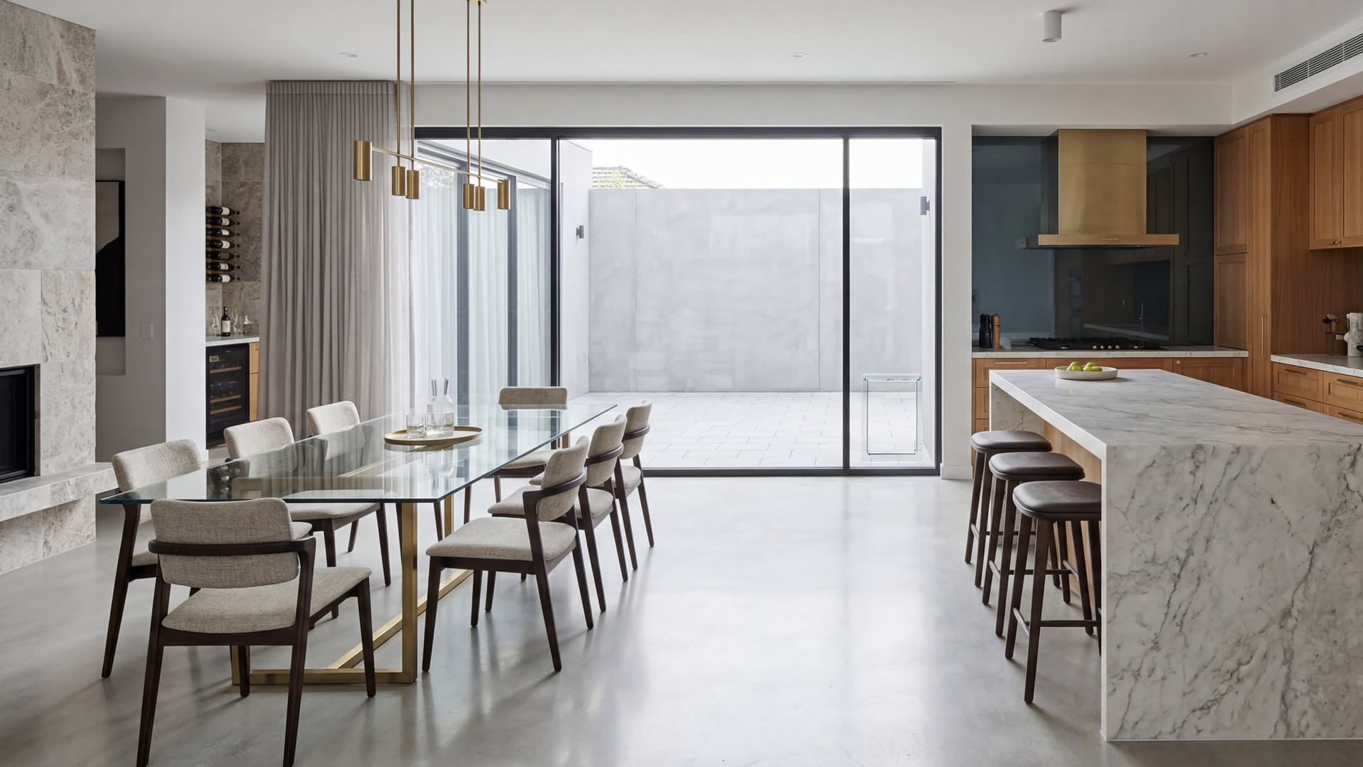 M.C Glass & Glazing, Adelaide glaziers